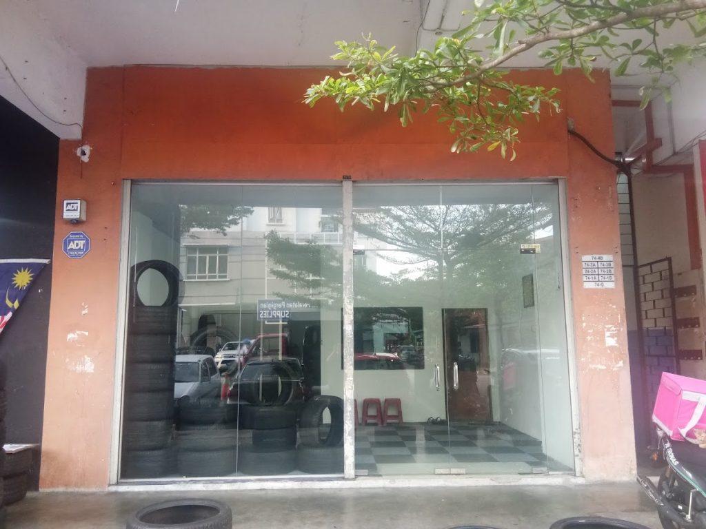 Background Blur Cover