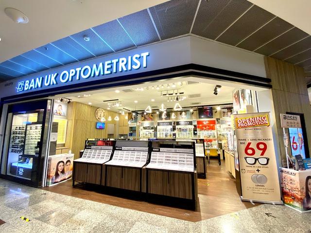 Photo of Ban UK Optometrist - Berjaya Times Square - Kuala Lumpur, Kuala lumpur, Malaysia