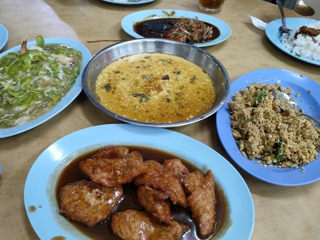 Photo of Bee Wei Seafood Restaurant - Ayer Itam, Penang, Malaysia