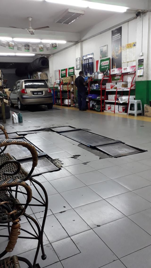 Photo of Castrol Auto Service Workshop - Sitts Auto Care Sdn Bhd (3-Star Certified Workshop) - Kuala Lumpur, Kuala lumpur, Malaysia