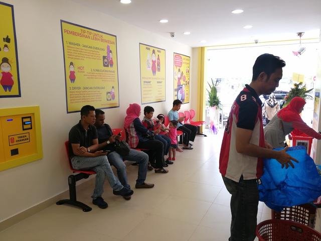 Photo of dobiQueen Laundry Service and Delivery Seksyen 18, Shah Alam - Shah Alam, Selangor, Malaysia