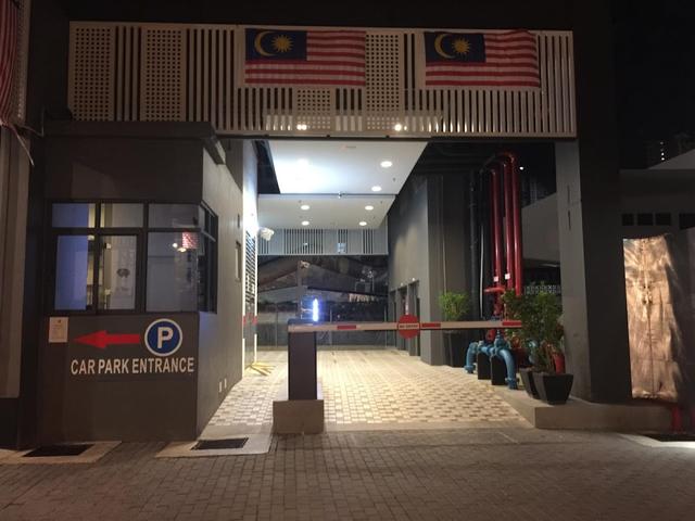 Photo of EZY COINS LAUNDRY Express @M Summit 191 - George Town, Penang, Malaysia