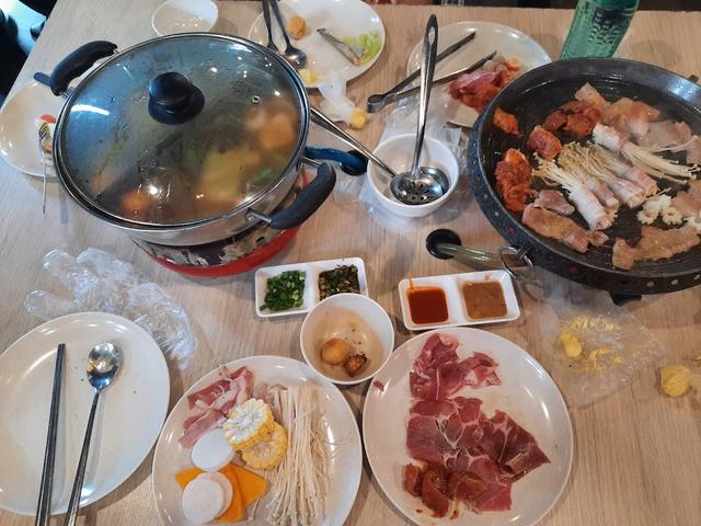 Photo of Gogigo Korean BBQ Buffet & Steamboat - Petaling Jaya, Selangor, Malaysia