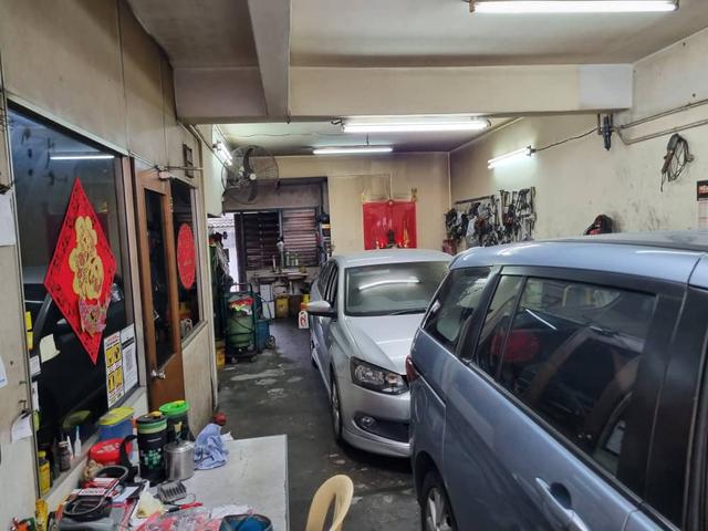 Photo of GoMechanic - Bengkel Kereta Pro Auto - Subang Jaya, Selangor, Malaysia