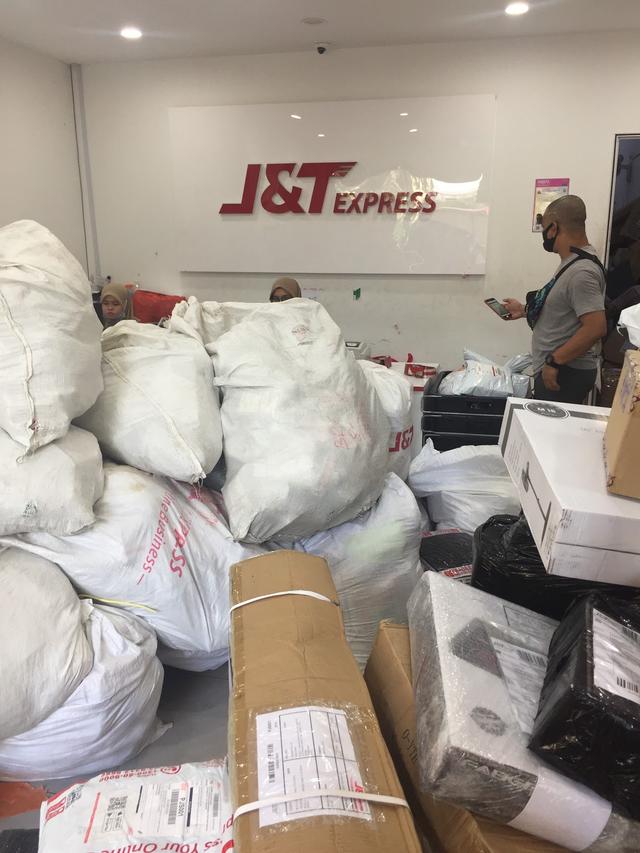 Photo of J&T Express Selangor-Kota Dmansara (PJS001) - Petaling Jaya, Selangor, Malaysia