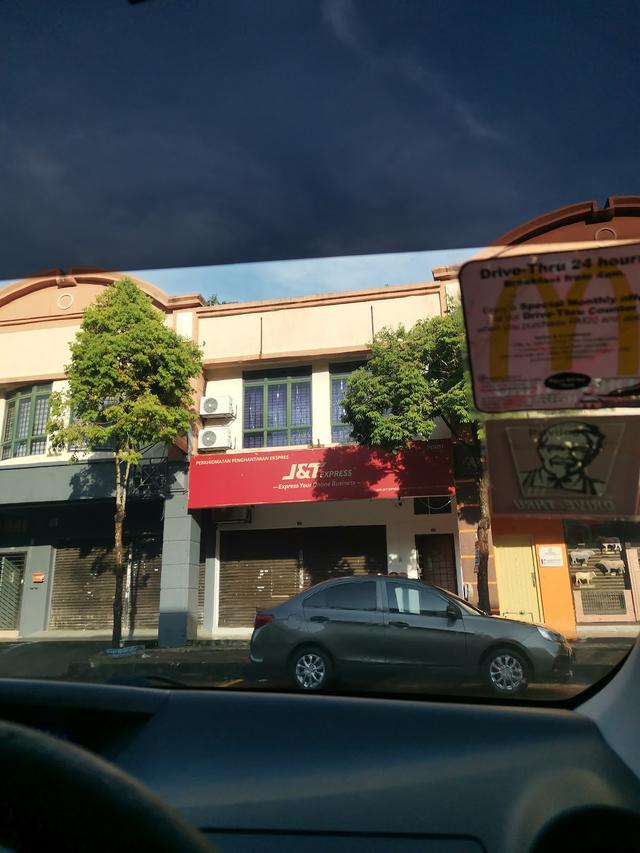 Photo of J&T Express Selangor-Seksyen 13 (PJS031) - Shah Alam, Selangor, Malaysia