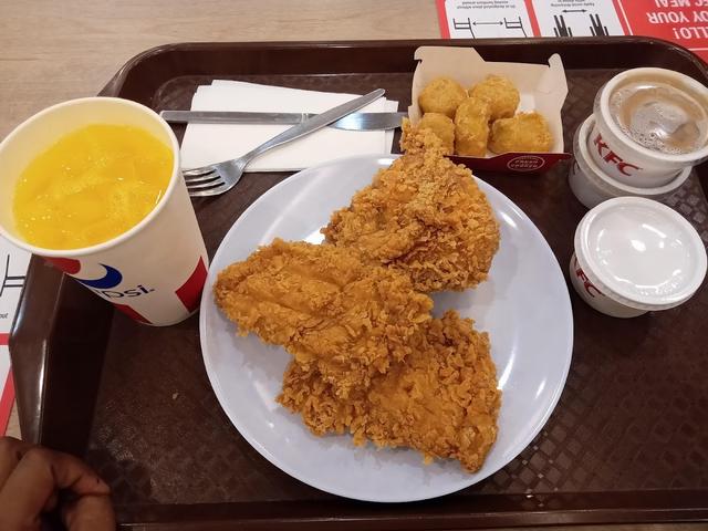 Photo of KFC Lotus's Shah Alam - Shah Alam, Selangor, Malaysia