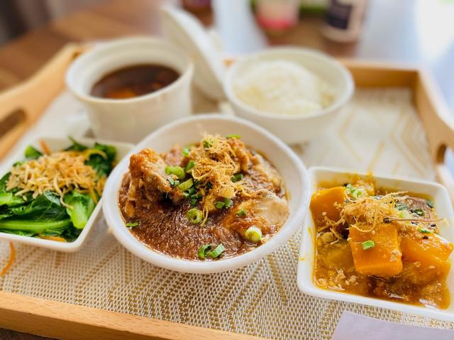 Photo of LYC Mother & Child Centre (Confinement Centre Bukit Jalil) - Kuala Lumpur, Kuala lumpur, Malaysia