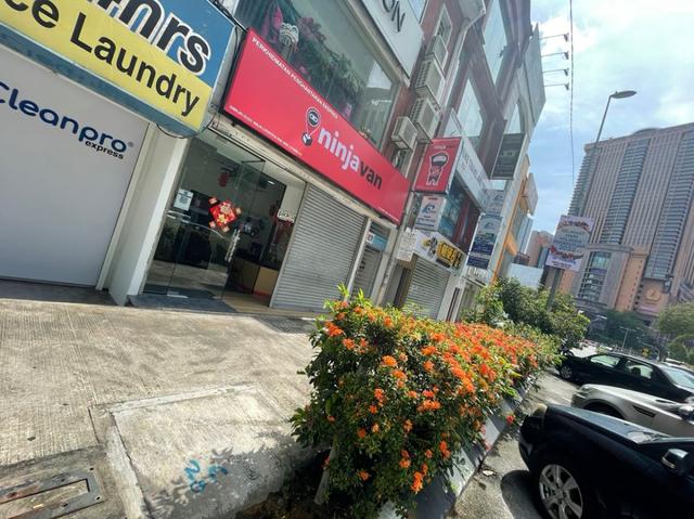 Photo of Ninja Van Jalan Imbi Outlet - Kuala Lumpur, Kuala lumpur, Malaysia