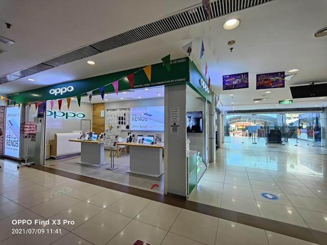 Photo of OPPO BUKIT JAMBUL COMPLEKSConcept Store - Bayan Lepas, Penang, Malaysia
