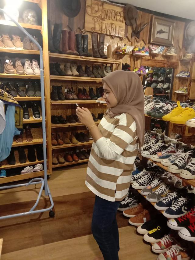 Photo of Sewa lori murah 3tan Shah alam - Shah Alam, Selangor, Malaysia