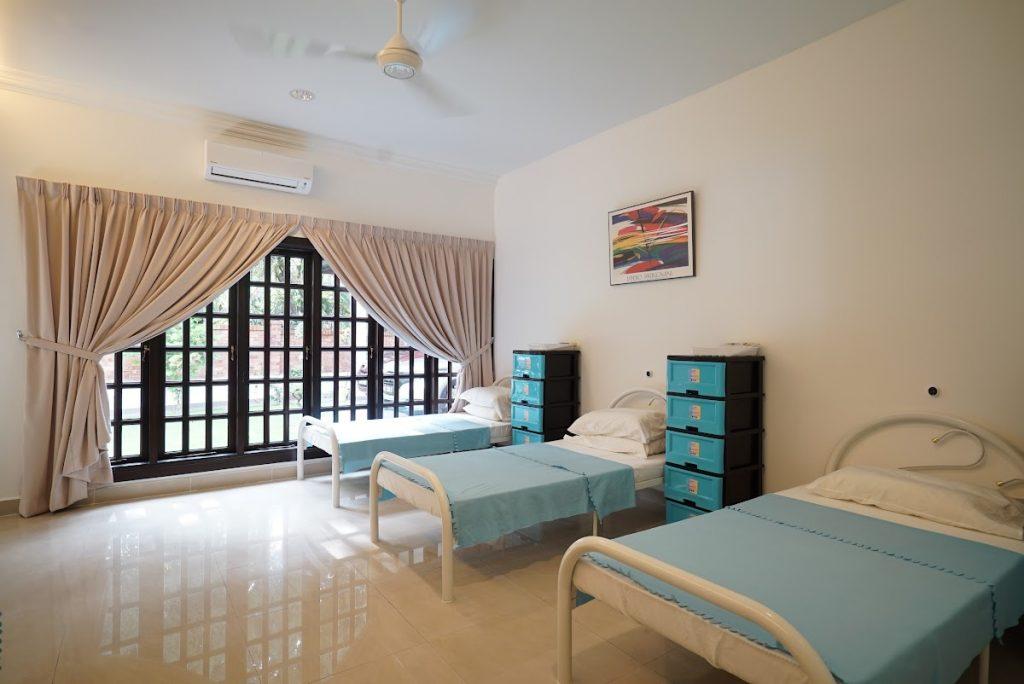 Background Blur Cover