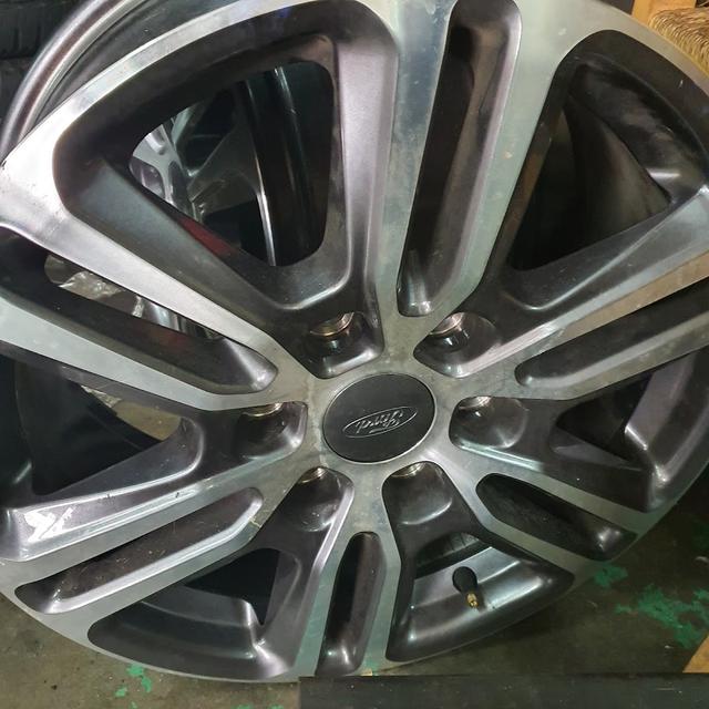 Photo of Thong Heng Tyre & Car Service Centre - Kuala Lumpur, Kuala lumpur, Malaysia