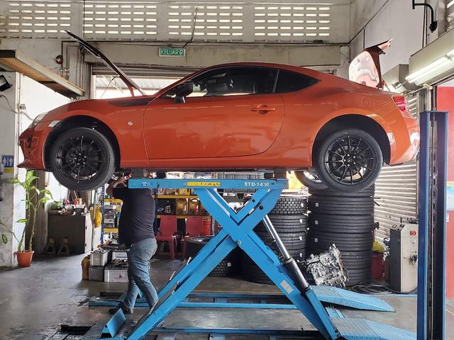 Photo of Topway Tyre Service Sdn. Bhd. - Kuala Lumpur, Kuala lumpur, Malaysia