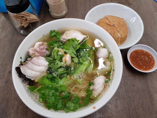 Photo of 海脚人海鲜粉鱼头米 Hai Kah Lang Seafood Noodle and Fish Head Noodle - Kuala Lumpur, Kuala lumpur, Malaysia