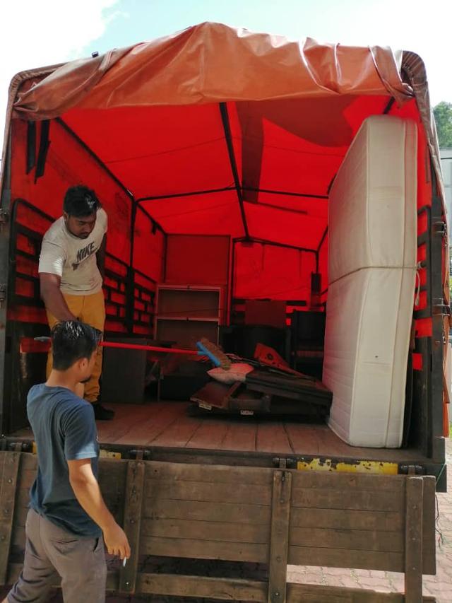 Photo of Al Falah Movers - Lori Sewa Murah KL Selangor Local Outstation - Klang, Selangor, Malaysia