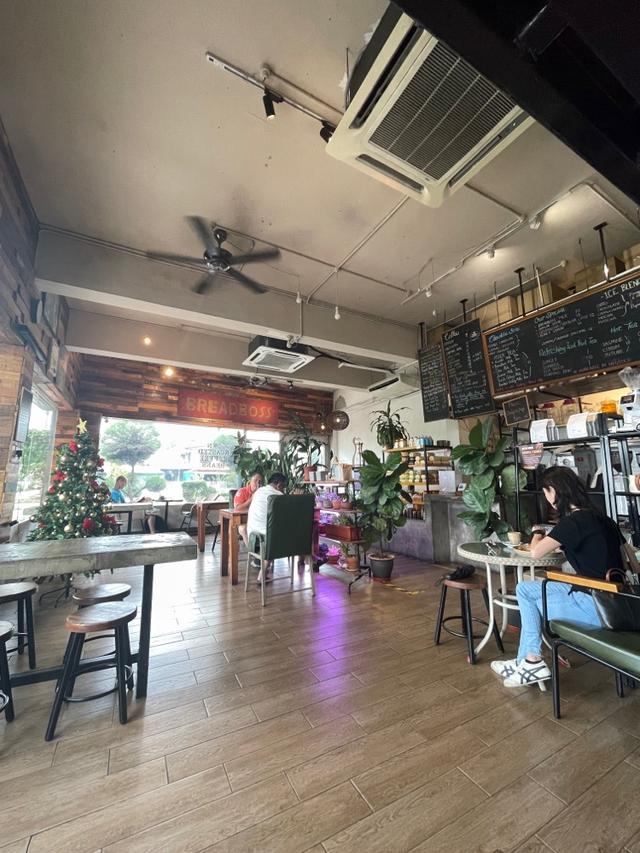 Photo of Breadboss Bakery Cafe - Kota Kinabalu, Sabah, Malaysia