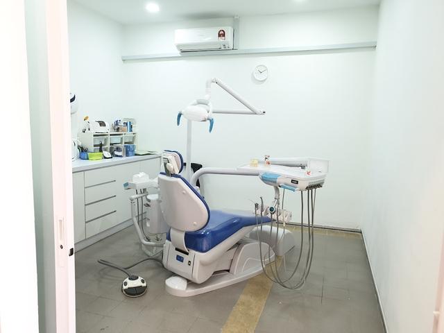 Photo of Drs. Wong & Partners Dental Surgeons - Berkeley Klang - Klang, Selangor, Malaysia