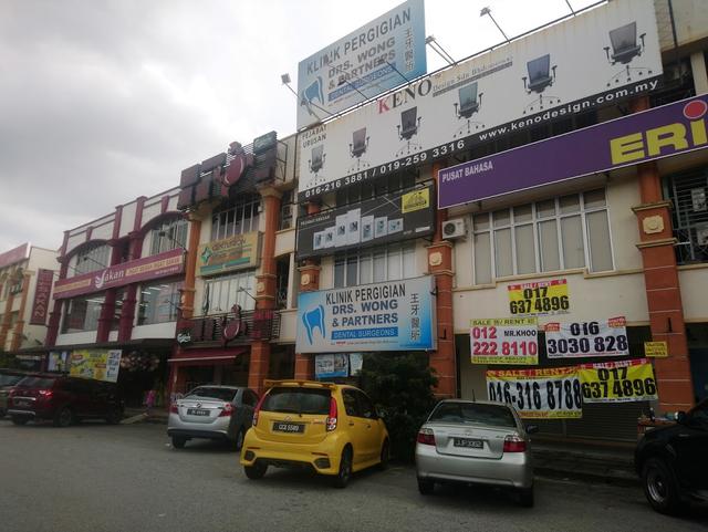 Photo of Drs. Wong & Partners Dental Surgeons - Taman Puchong Utama - Puchong, Selangor, Malaysia