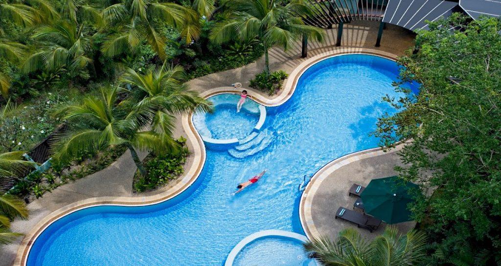 Background Blur Cover