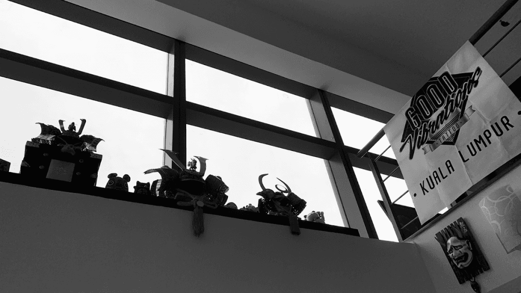 Background Blur Cover