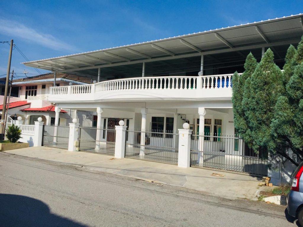 Background Blur Cover