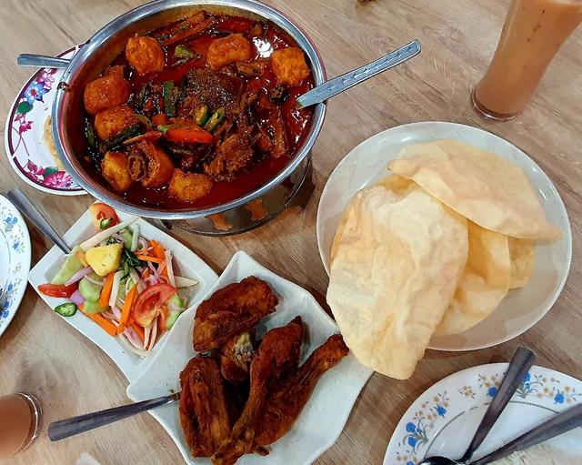 Photo of House of Fish Head Curry by Ratha's Kitchen - Kuala Lumpur, Kuala lumpur, Malaysia