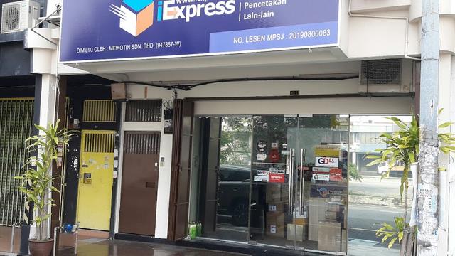 Photo of iExpress @ Bandar Puteri Puchong: *Courier - Domestic & International. *Drop-Off Point - Shopee, Lazada, Zalora, Pomelo - Puchong, Selangor, Malaysia