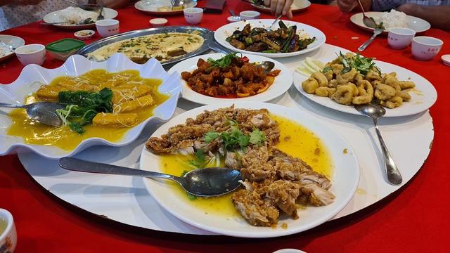 Photo of Loong Gourmet Seafood Restaurant 肥龍海鮮飯店 - Kuala Lumpur, Kuala lumpur, Malaysia