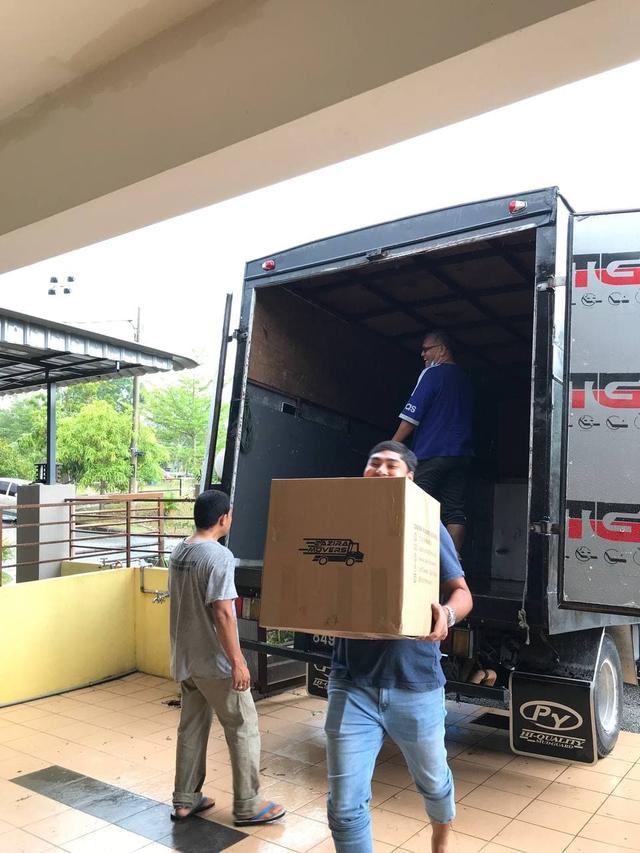 Photo of Lori Sewa Pindah Rumah - Lorry Rental Movers & Logistics Zazira Movers IV - Klang, Selangor, Malaysia