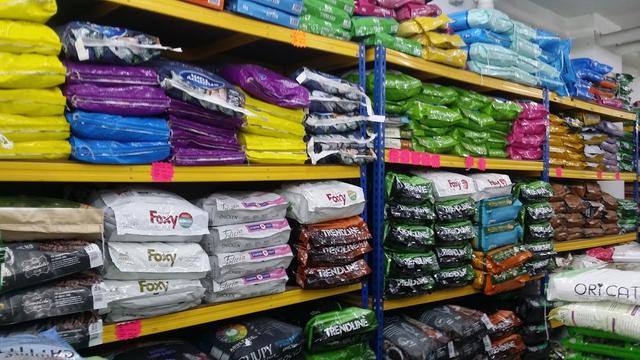 Photo of LURV FAT PAWS- BATU CAVES OUTLET CAT SUPERMARKET - Kuala Lumpur, Kuala lumpur, Malaysia