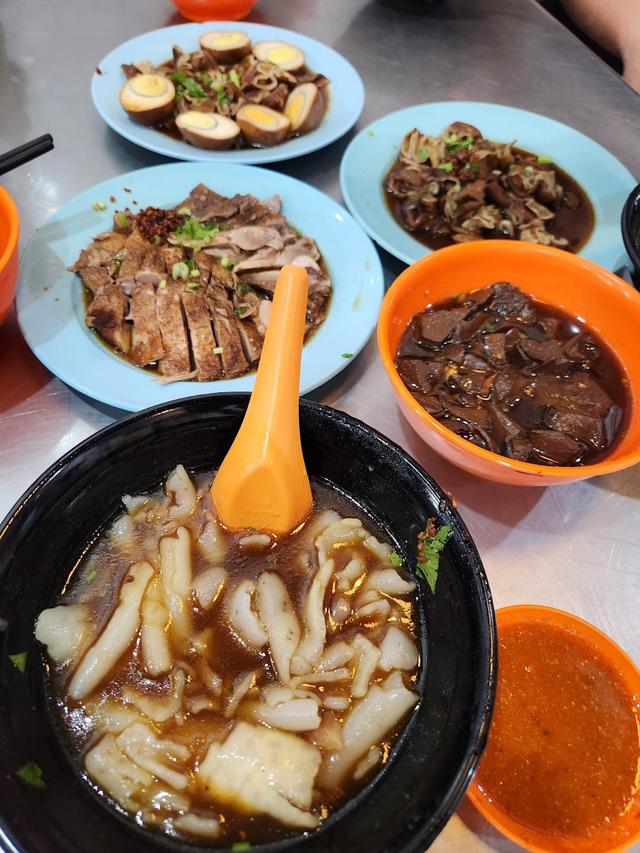 Photo of Restoran Kimberly Kuan Kee 汕头街权记鸭粥粿汁专卖店 - George Town, Penang, Malaysia