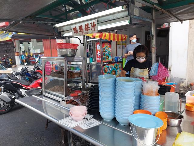 Photo of Restoran Kimberly Kuan Kee 汕头街权记鸭粥粿汁专卖店 - George Town, Penang, Malaysia