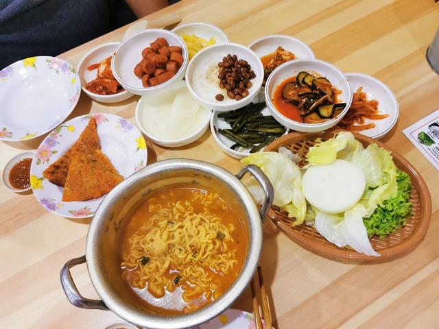 Photo of Restoran Korean BBQ - Don Dwae Ji Sam Gyeob Sal - Kuala Lumpur, Kuala lumpur, Malaysia