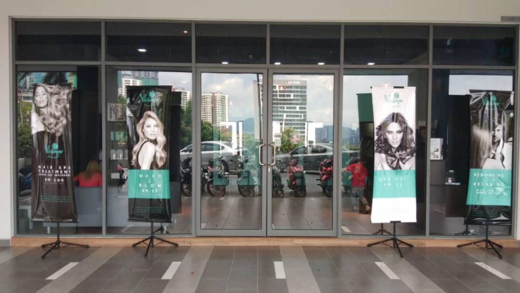 Background Blur Cover