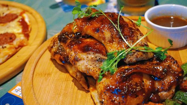 Photo of D'Atas Explorers Bar - Kota Kinabalu, Sabah, Malaysia