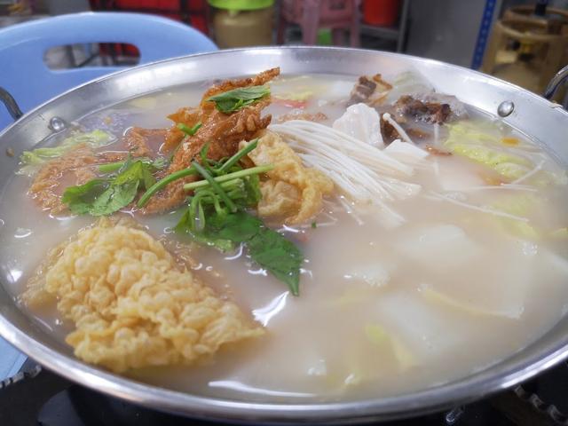 Photo of Restoran Long Wu 龙五茶餐室 - Ipoh, Perak, Malaysia