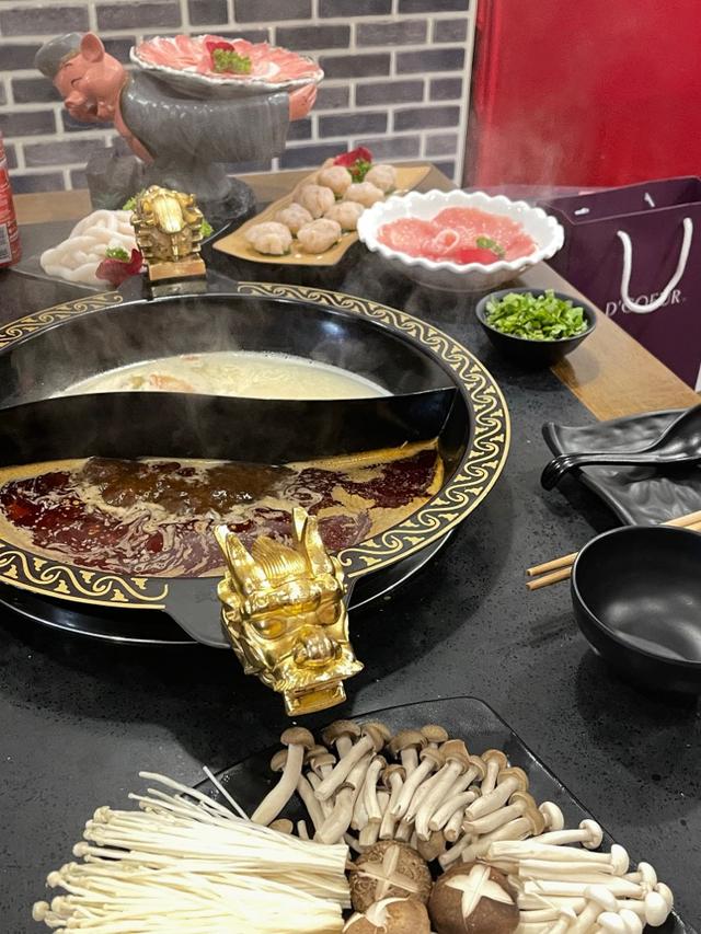 Photo of Shu Jiu Xiang Hot Pot (θδΉε··θη«ι
) - Kota Kinabalu, Sabah, Malaysia