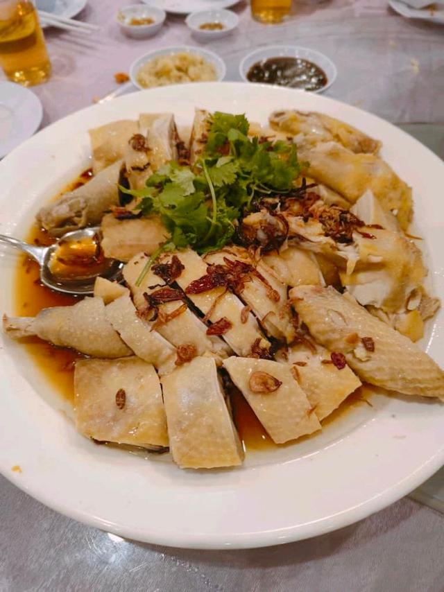 Photo of May Flower Restaurant 伍月花酒楼 - Kota Kinabalu, Sabah, Malaysia