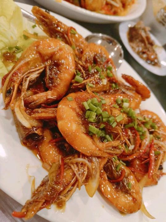 Photo of May Flower Restaurant 伍月花酒楼 - Kota Kinabalu, Sabah, Malaysia