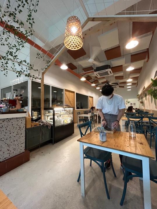 Photo of People By Nook - Kota Kinabalu, Sabah, Malaysia