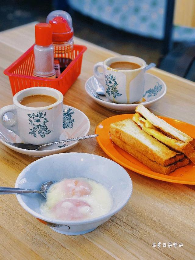 Photo of Hainan Kopi Kolombong 海南咖啡 - Kota Kinabalu, Sabah, Malaysia