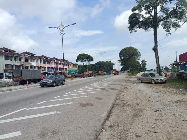 Photo of Nasi Ayam Penyet tombo luwe Siap Saji - Johor Bahru, Johor, Malaysia