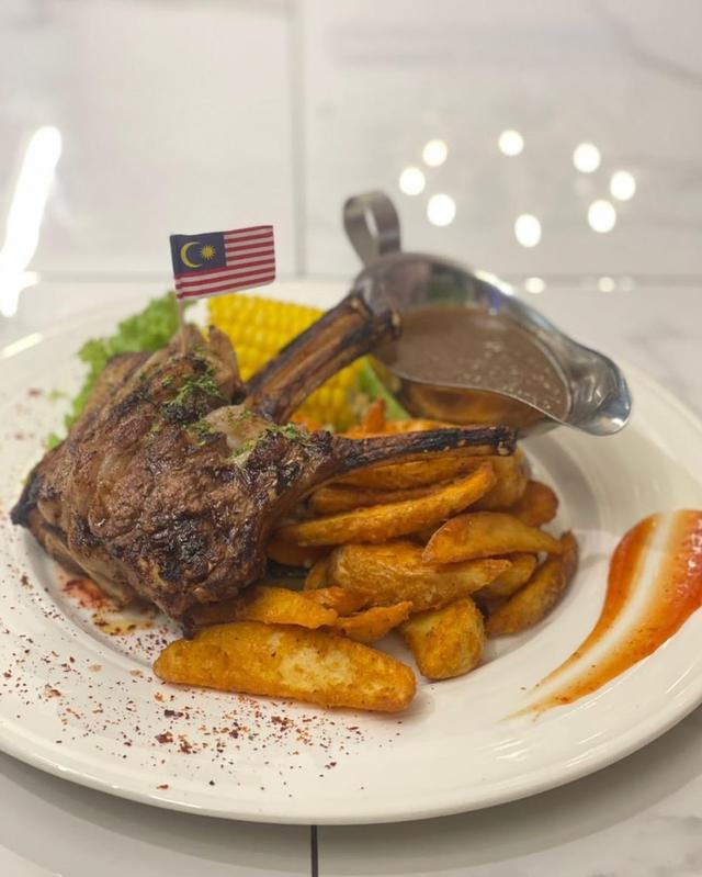 Photo of Ume Floral & Cafe (Florist & Cafe) - Johor Bahru, Johor, Malaysia