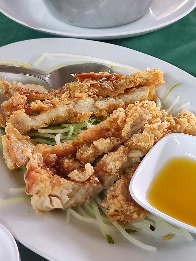 Photo of Restaurant Makanan Laut Gayang, Sulaman Tuaran, Sabah. - Kota Kinabalu, Sabah, Malaysia