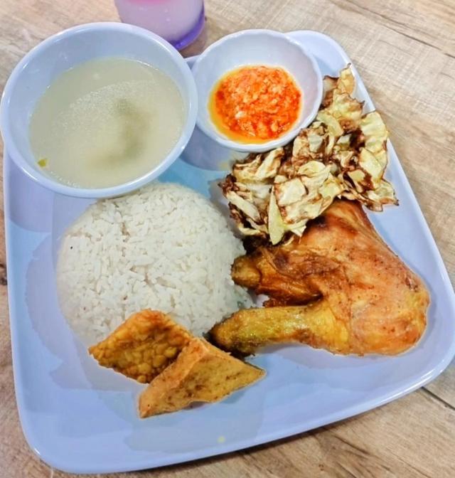 Photo of AYAM GEPUK STATION (Muar) - Muar, Johor, Malaysia