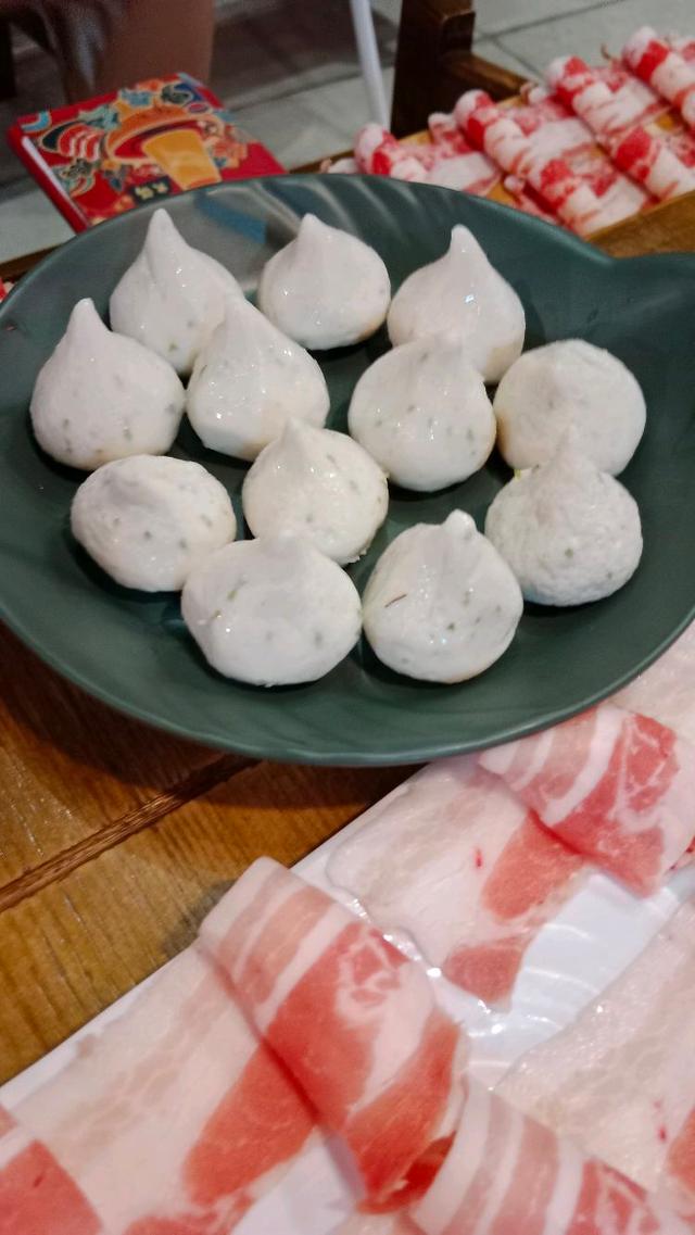 Photo of Hong Ding Ji Steamboat Restaurant 红鼎记老火锅 - Kota Kinabalu, Sabah, Malaysia