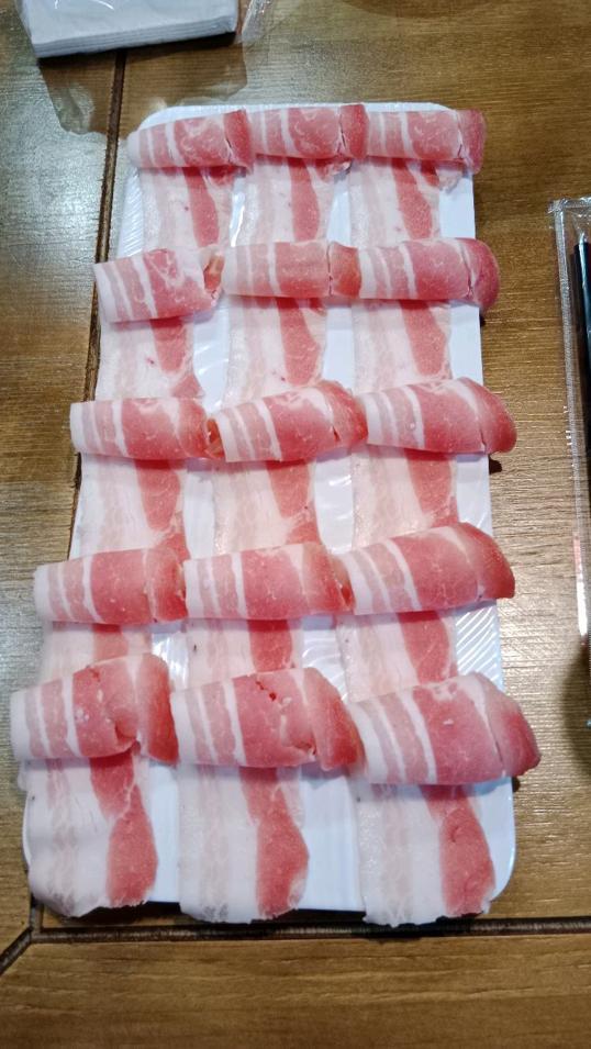 Photo of Hong Ding Ji Steamboat Restaurant 红鼎记老火锅 - Kota Kinabalu, Sabah, Malaysia