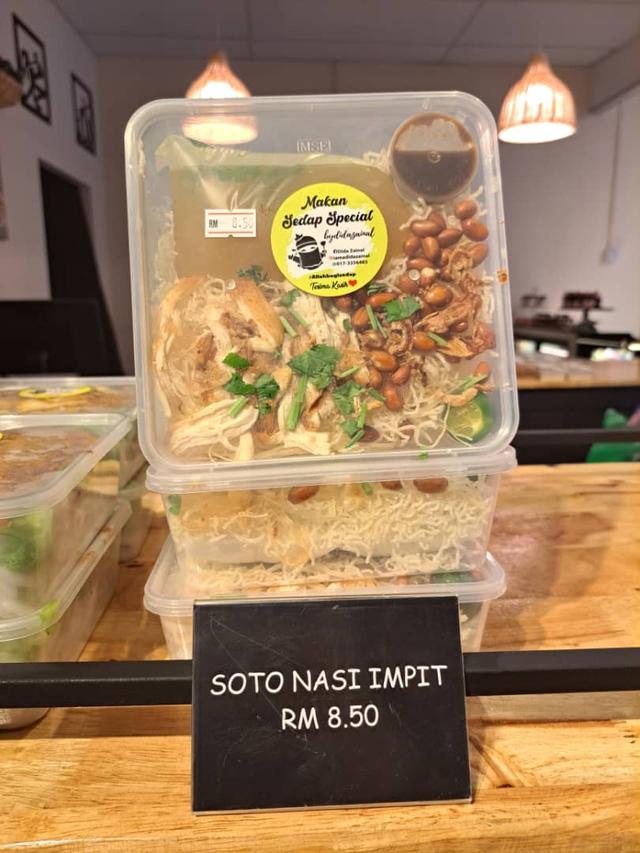 Photo of Kafe pondok santapan melaka by yanie lee - Melaka, Melaka, Malaysia