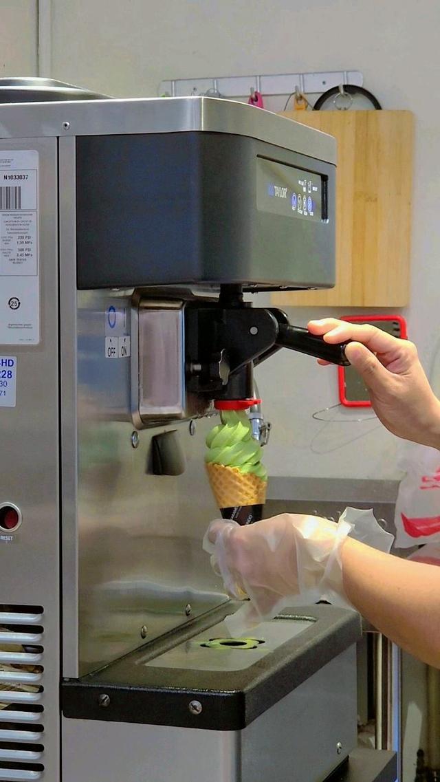 Photo of Karamell Almondo Servay Penampang - Kota Kinabalu, Sabah, Malaysia